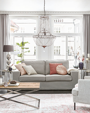 zweisitzer Sofa gemütlich grau mit Kissen